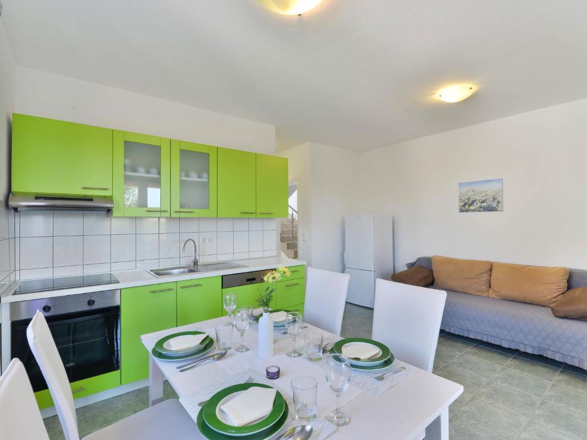 Matas - Srd315 By Interhome * Rovanjska